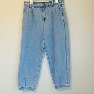 AND NOW THIS Classic Light Blue Cropped Barrel Jeans
